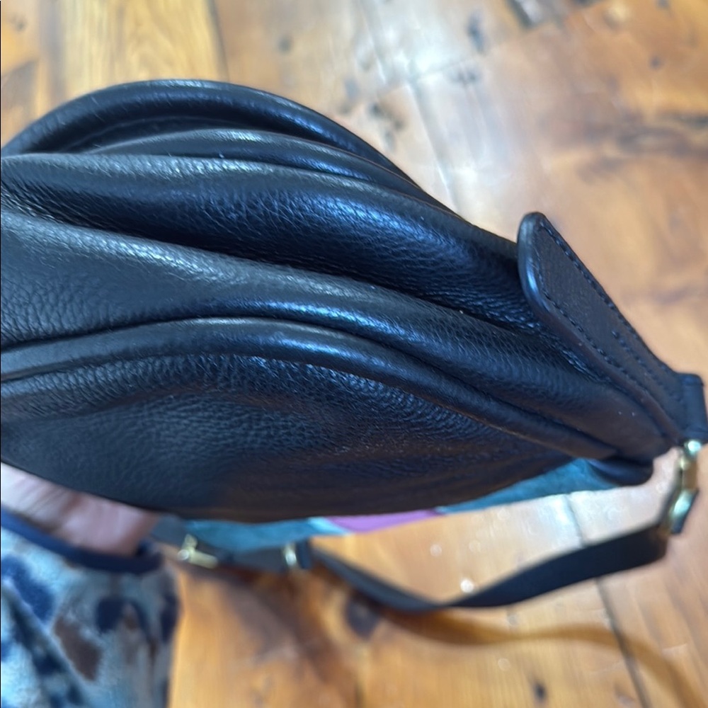 Fossil Genuine Leather Pink and Green Crossbody Bag with Adjustable Strap - Picture 14 of 14